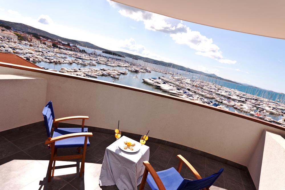 Hotel In Biograd Na Moru Exterior photo
