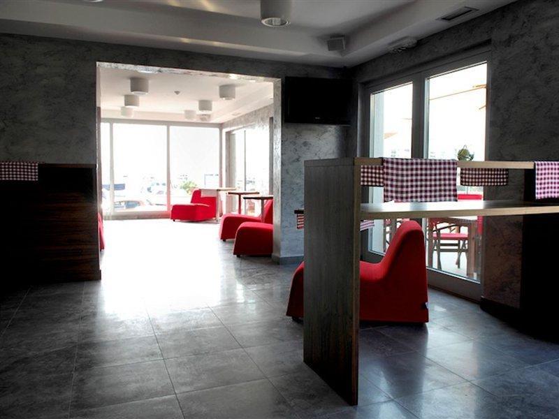 Hotel In Biograd Na Moru Exterior photo