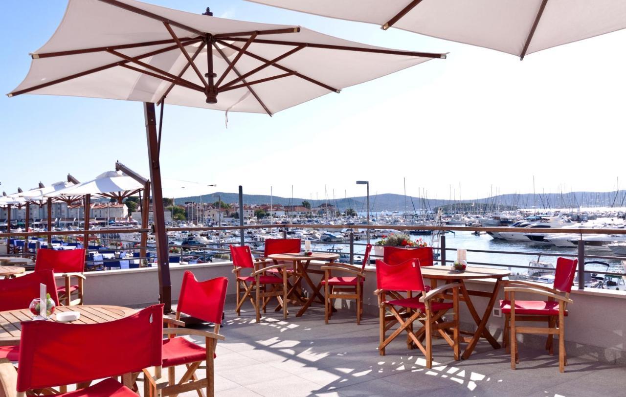 Hotel In Biograd Na Moru Exterior photo